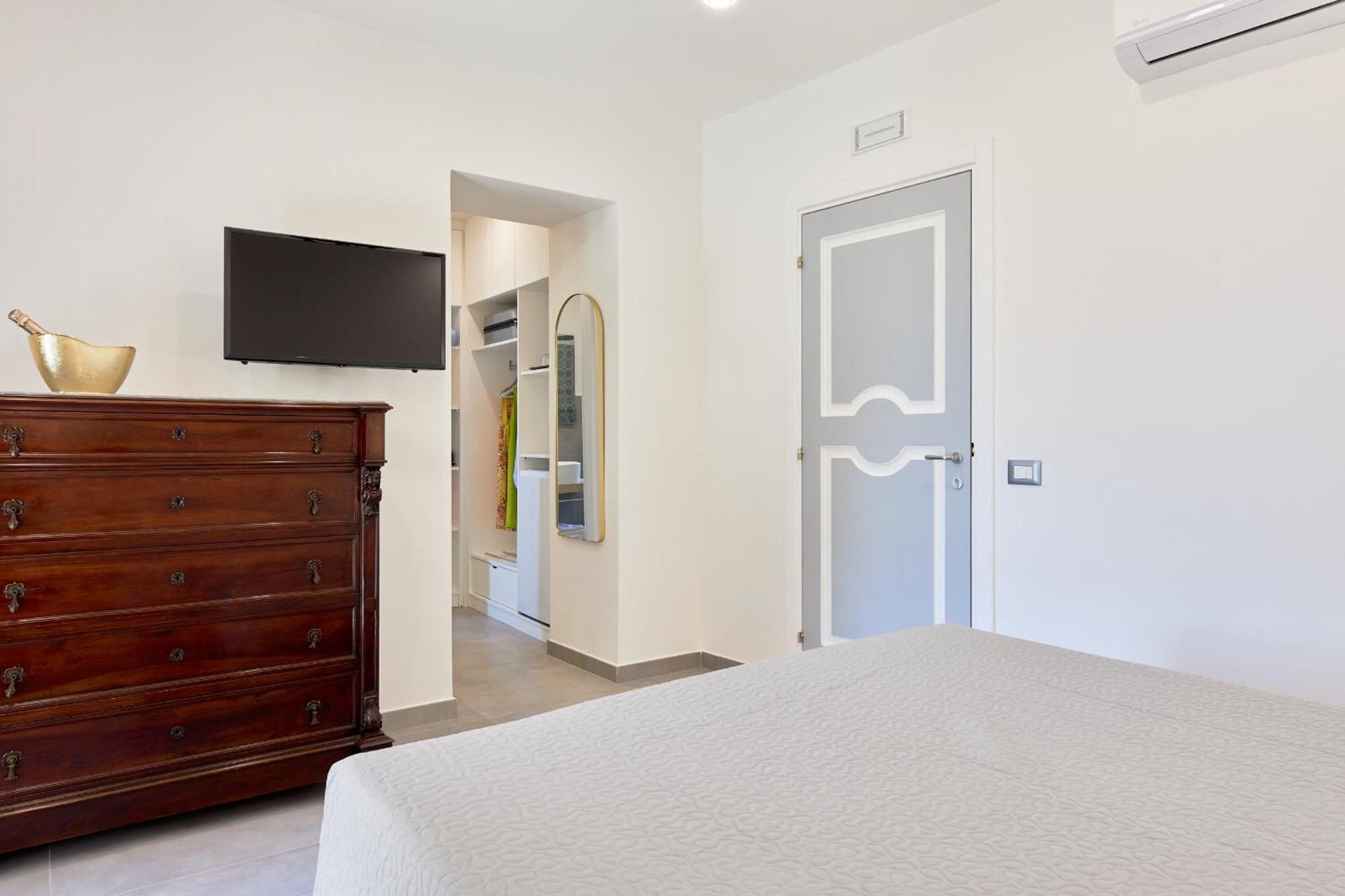 Residenza D'Epoca Tamara Aparthotel Castellabate Ngoại thất bức ảnh