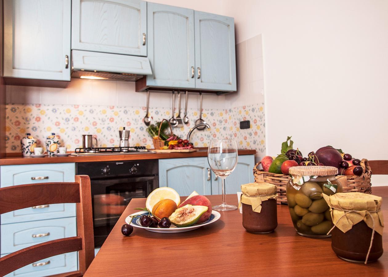 Residenza D'Epoca Tamara Aparthotel Castellabate Ngoại thất bức ảnh